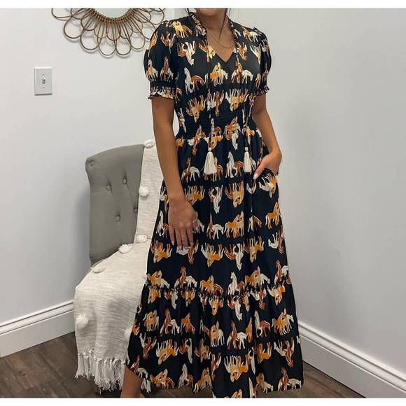 NEW THML horse print maxi dress in black - Picture 2 of 3